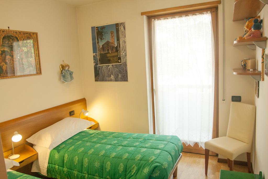 Appartamento Lombardi Riva del Garda Luaran gambar